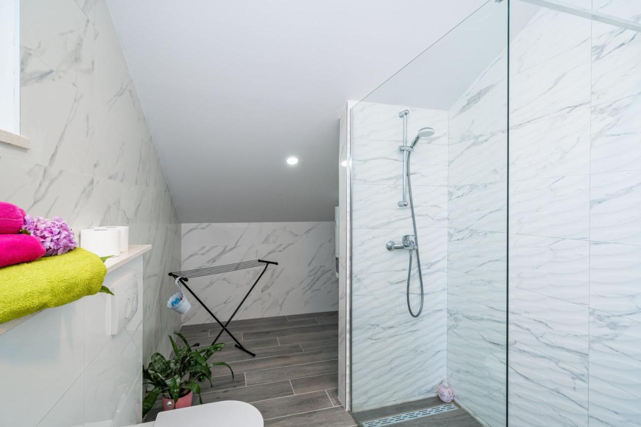 Apartments Amalija Čilipi エクステリア 写真