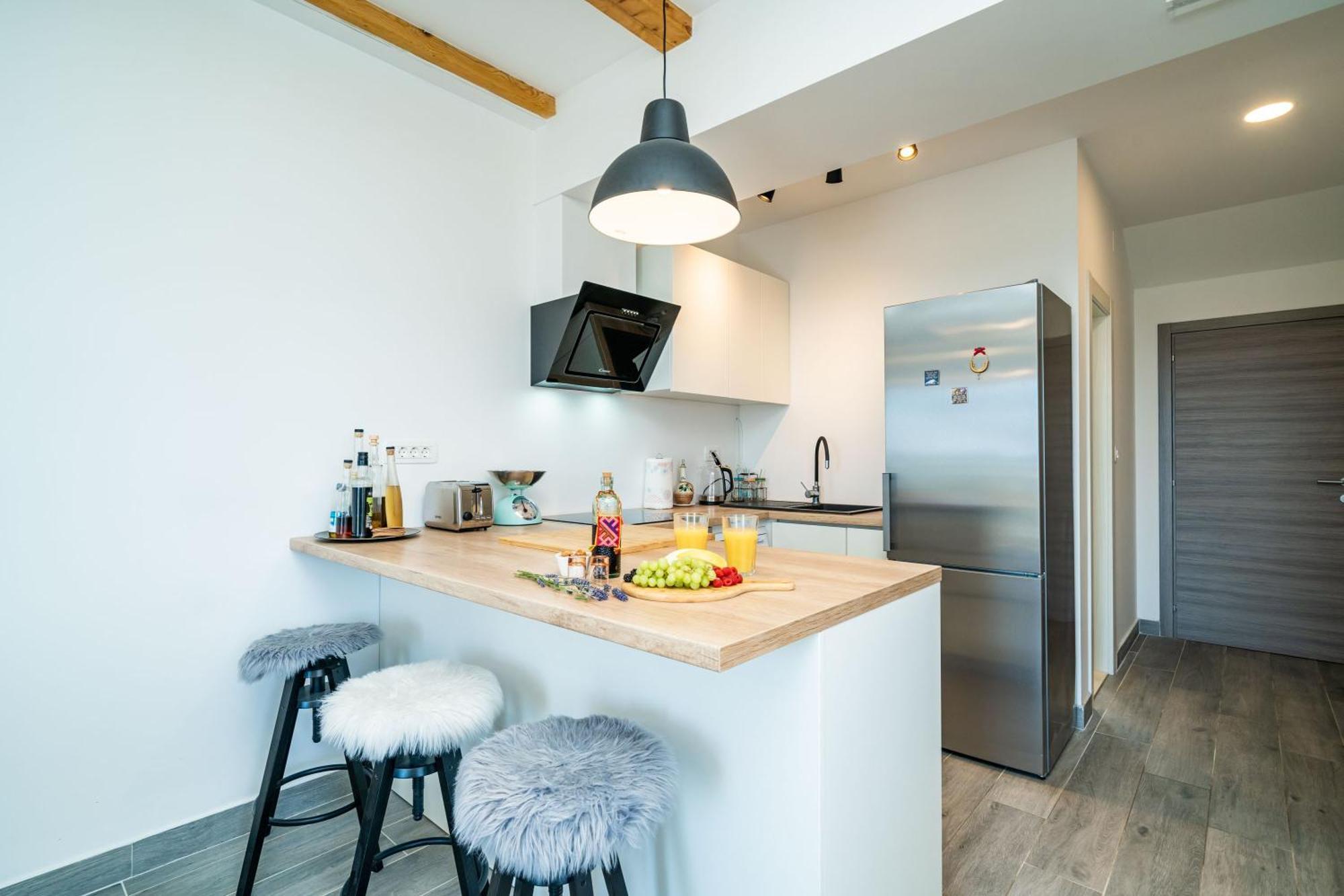 Apartments Amalija Čilipi 部屋 写真