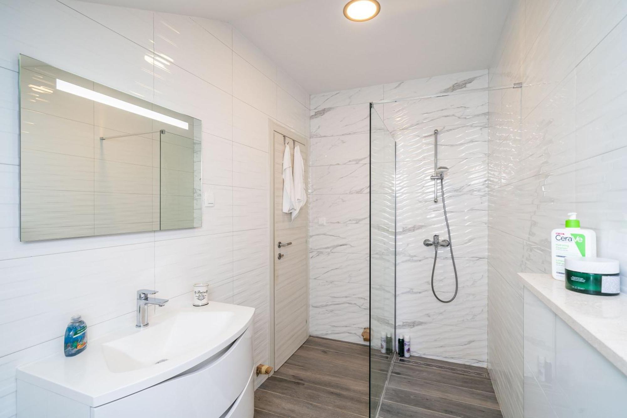 Apartments Amalija Čilipi 部屋 写真
