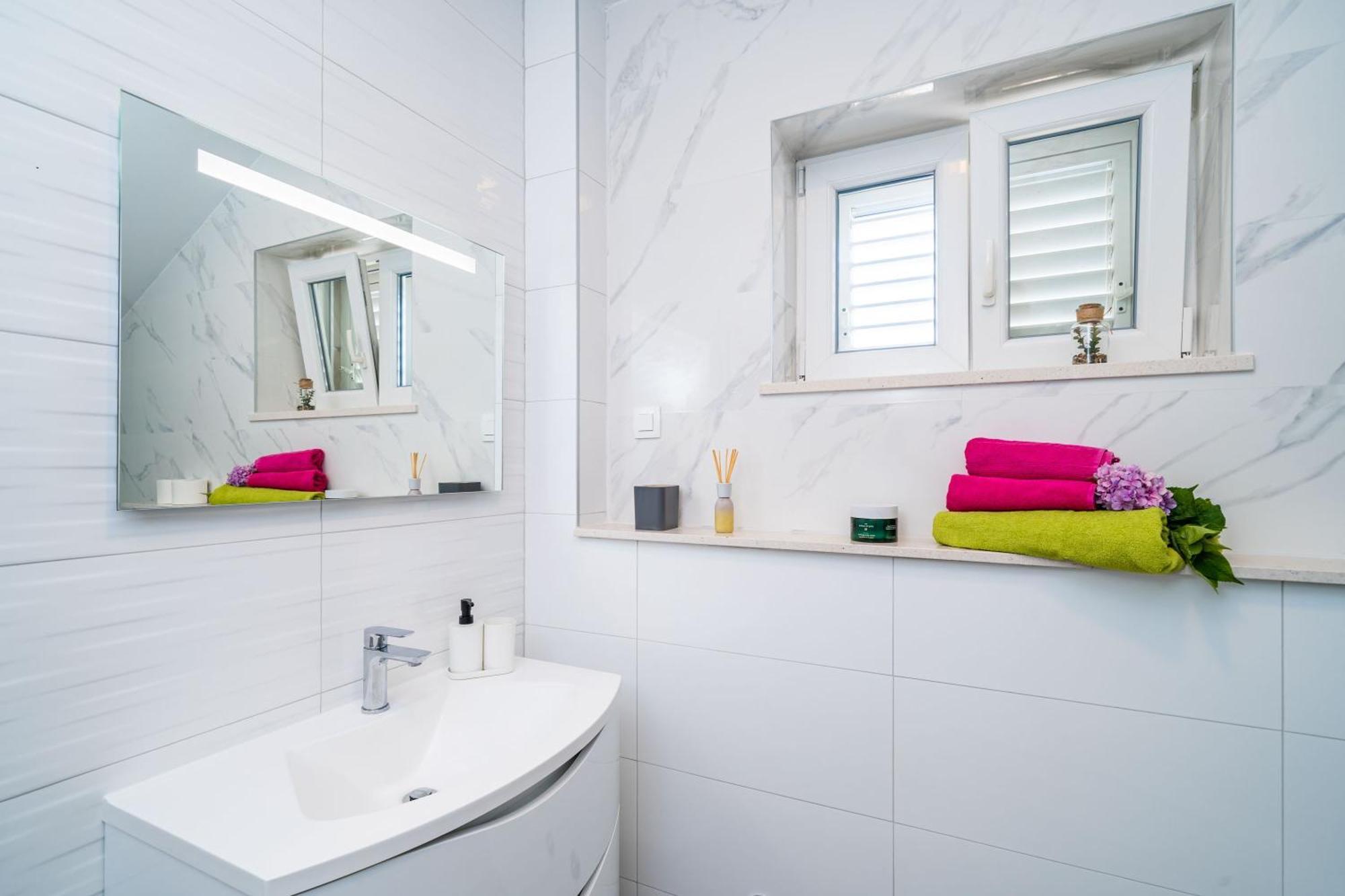 Apartments Amalija Čilipi 部屋 写真